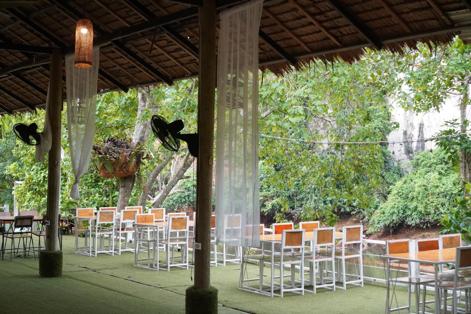 Chiewlan Camp And Resort Ban Pha Saeng Lang Екстериор снимка
