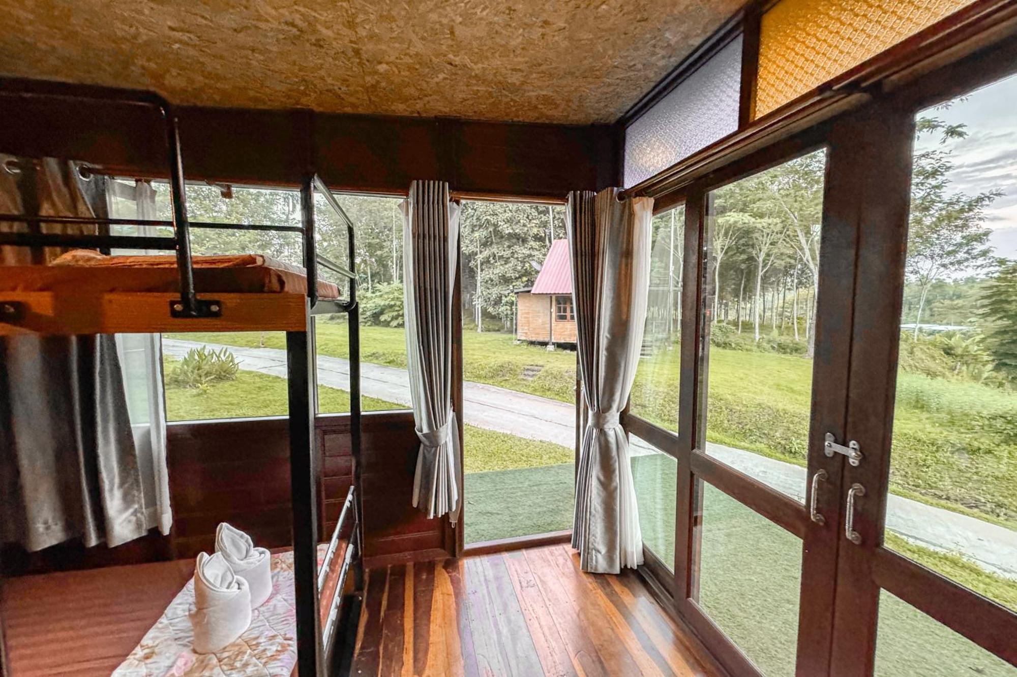 Chiewlan Camp And Resort Ban Pha Saeng Lang Екстериор снимка