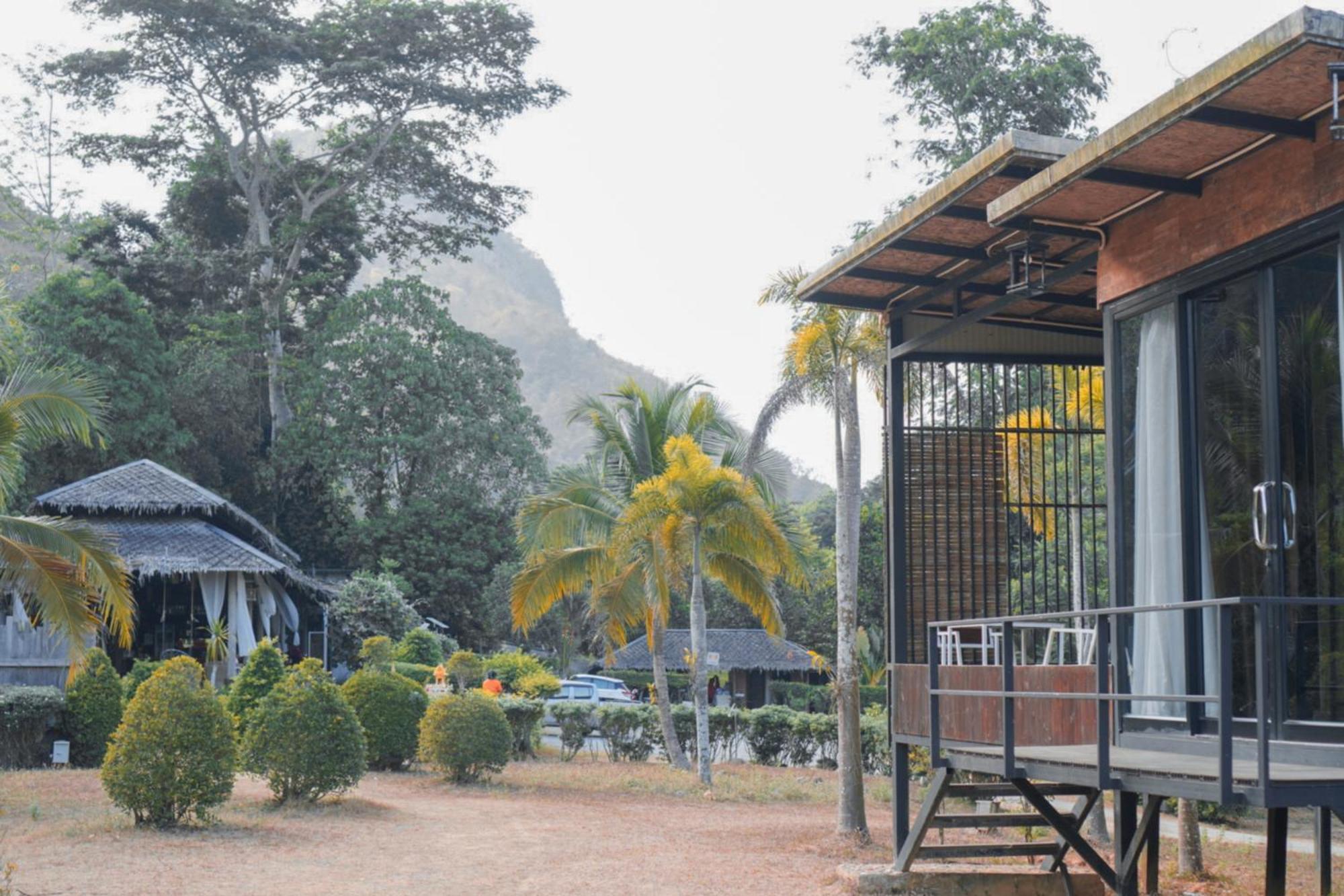 Chiewlan Camp And Resort Ban Pha Saeng Lang Екстериор снимка